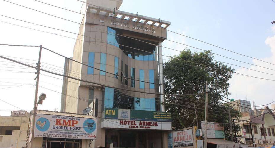 Hotel Arneja, Jalandhar 1